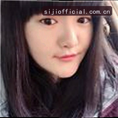 李华